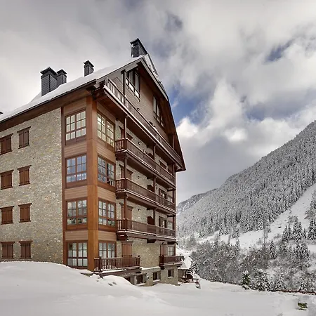 Val De Ruda Luxe 50 By Feelfree Apartment *